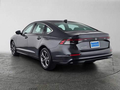 Used 2023 Honda Accord EX image 5