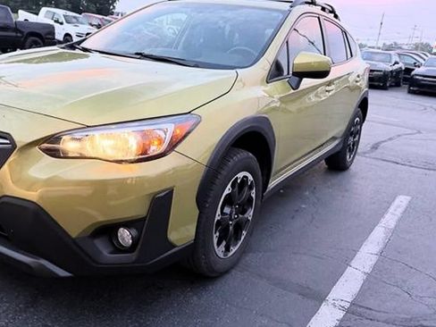 Used 2022 Subaru Crosstrek 2.0i Premium AWD/4WD image 1