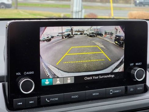 Used 2025 Honda Accord LX image 31
