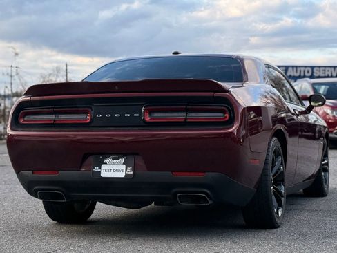 Used 2021 Dodge Challenger R/T image 5
