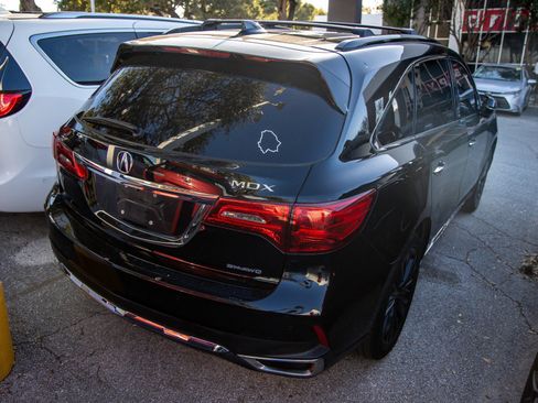 Used 2020 Acura MDX SH-AWD w/ Technology Package image 8