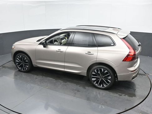 New 2026 Volvo XC60 B5 Ultra w/ Protection Package Premier AWD/4WD image 37