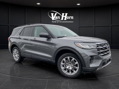New 2026 Ford Explorer Active w/ Active Comfort Package AWD/4WD image 1