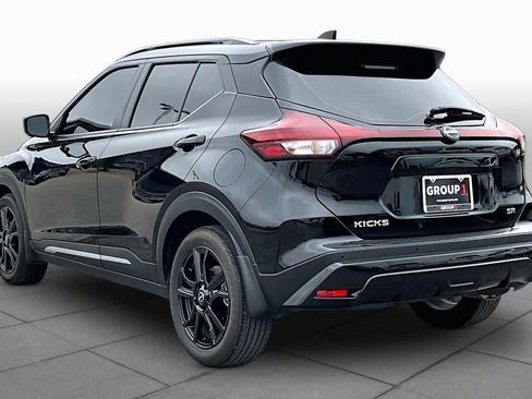 Used 2024 Nissan Kicks SR FWD image 12