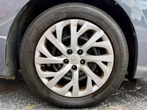 Used 2019 Toyota Corolla LE FWD image 24