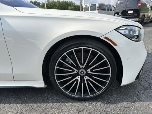 Used 2022 Mercedes-Benz S 580 S 580 4MATIC w/ Red Interior M image 27