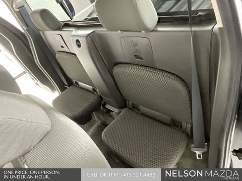 Used 2014 Nissan Frontier SV image 23