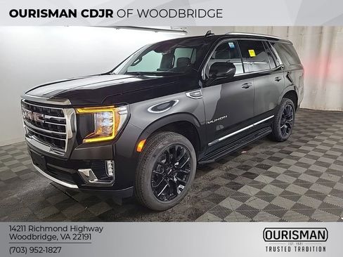 Used 2023 GMC Yukon SLT image 3