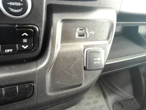 Used 2023 RAM ProMaster 2500 FWD image 37