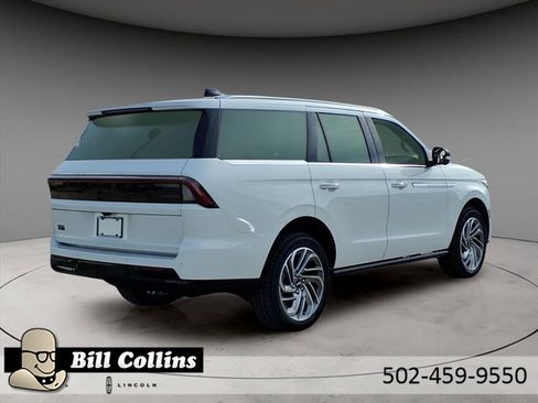 New 2025 Lincoln Navigator Reserve image 9