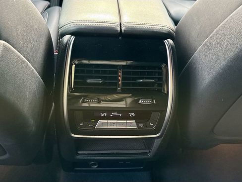 Used 2024 BMW X5 sDrive40i RWD image 25