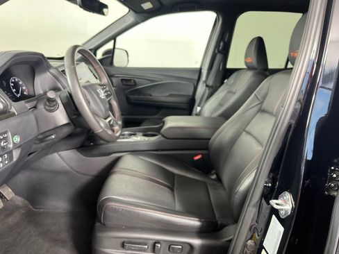Certified 2025 Honda Ridgeline TrailSport+ image 18