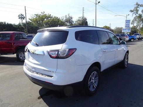 Used 2016 Chevrolet Traverse LT image 4