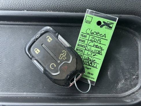 Used 2019 Chevrolet Silverado 1500 LTZ w/ LTZ Plus Package image 12