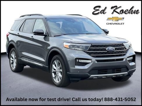 Used 2023 Ford Explorer XLT w/ Equipment Group 202A AWD/4WD image 1