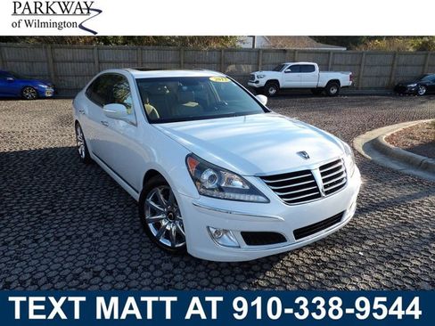 Used 2012 Hyundai Equus Signature image 1