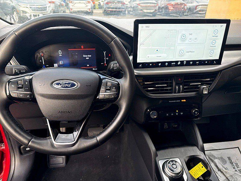 Used 2025 Ford Escape Active w/ Tech Pack #1 FWD image 11