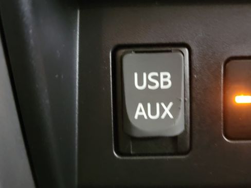 Used 2017 Toyota 4Runner Limited AWD/4WD image 25