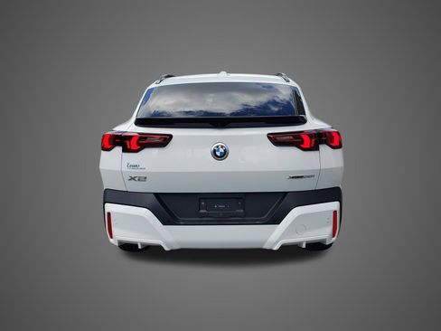 New 2026 BMW X2 xDrive28i w/ Convenience Package AWD/4WD image 7