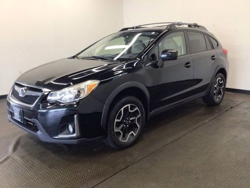 Used 2016 Subaru Crosstrek 2.0i Premium AWD/4WD image 3