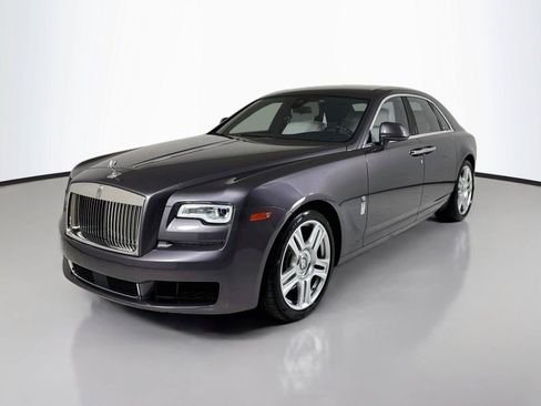 Used 2019 Rolls-Royce Ghost RWD image 10