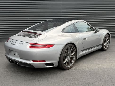 Certified 2018 Porsche 911 Carrera T RWD image 9
