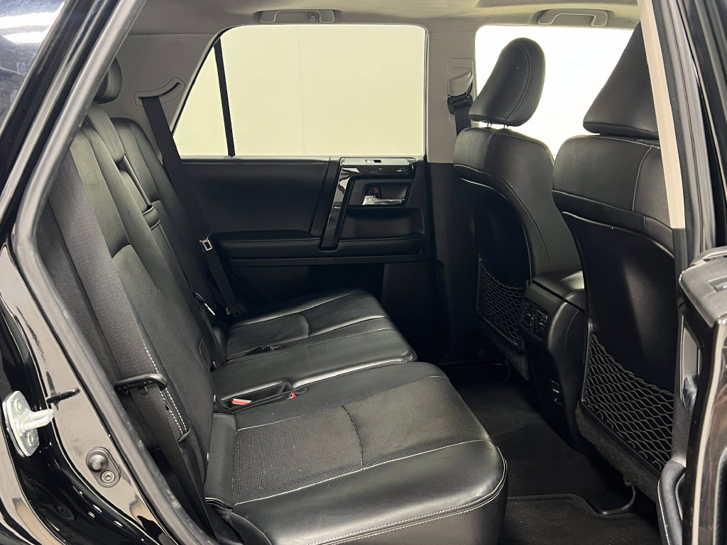 Used 2019 Toyota 4Runner Limited AWD/4WD image 34