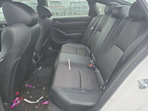 Used 2022 Honda Accord Sport image 11