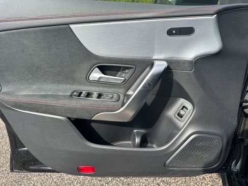 Certified 2022 Mercedes-Benz CLA 250 image 28