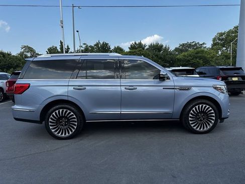 Certified 2020 Lincoln Navigator Black Label AWD/4WD image 4