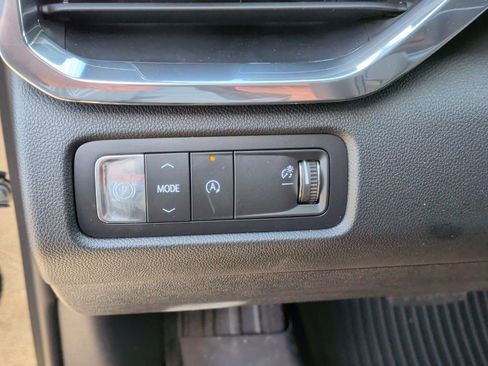 New 2026 GMC Acadia Denali w/ Super Cruise Package FWD image 16