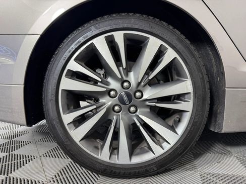 Used 2020 Lincoln MKZ Reserve FWD image 51