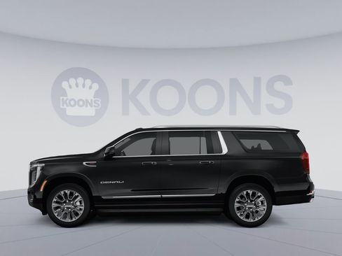 New 2026 GMC Yukon XL Denali image 2