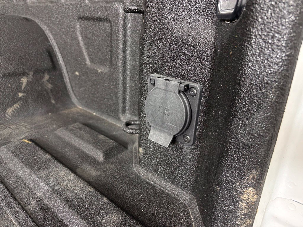 Used 2023 Chevrolet Silverado 1500 LT AWD/4WD image 37
