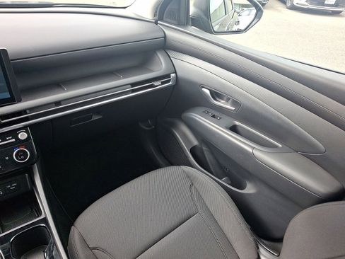 Used 2025 Hyundai Tucson SEL image 11