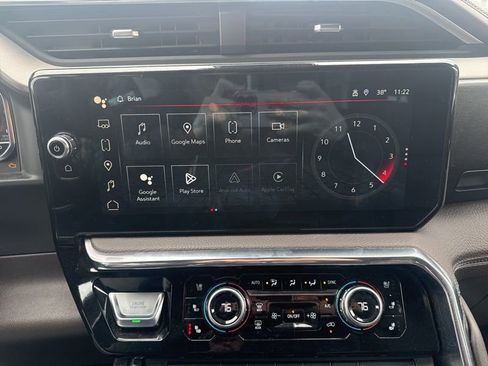 Used 2024 GMC Sierra 1500 Denali w/ Technology Package image 15