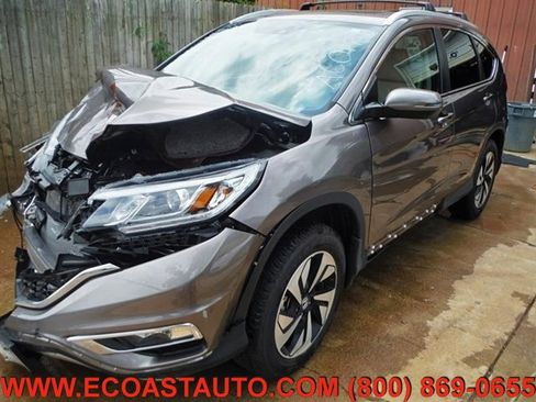 Used 2015 Honda CR-V Touring image 2