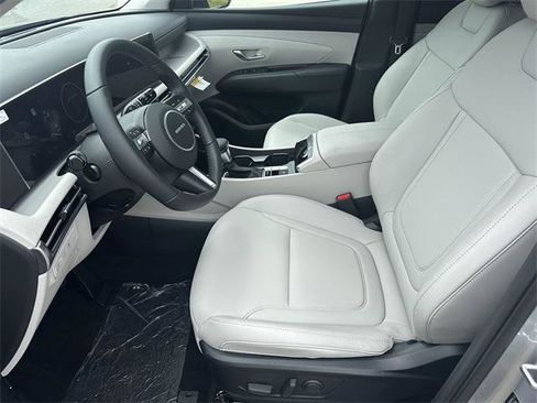 New 2025 Hyundai Tucson SEL image 9