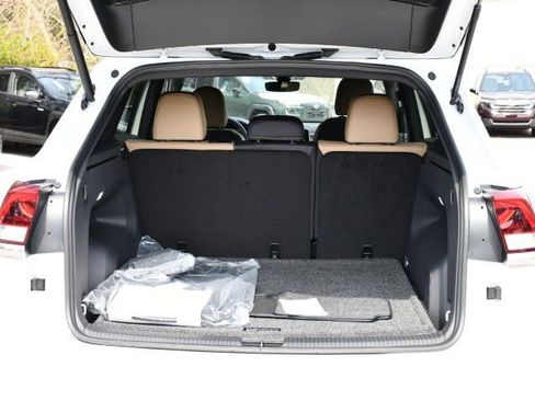 New 2026 Volkswagen Atlas Cross Sport SE AWD/4WD image 25