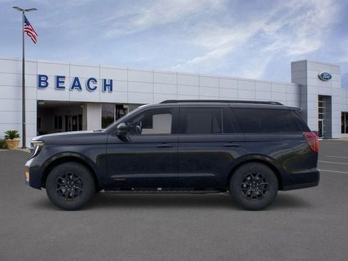 New 2026 Ford Expedition Tremor image 4