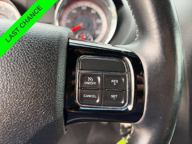 Used 2019 Dodge Grand Caravan SXT FWD image 13
