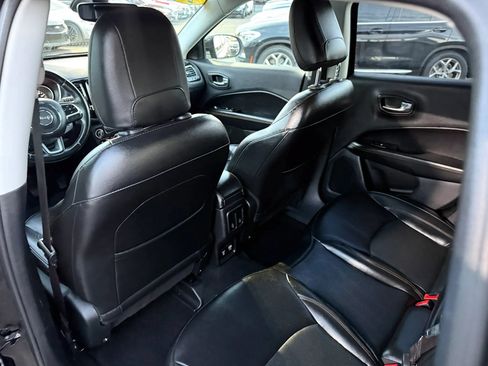 Used 2019 Jeep Compass Limited AWD/4WD image 14