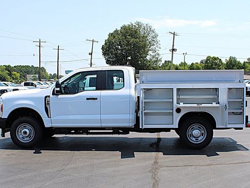 Used 2026 Ford F250 XL AWD/4WD image 10