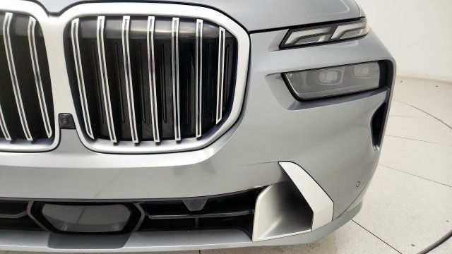 Used 2024 BMW X7 xDrive40i w/ Premium Package AWD/4WD image 25