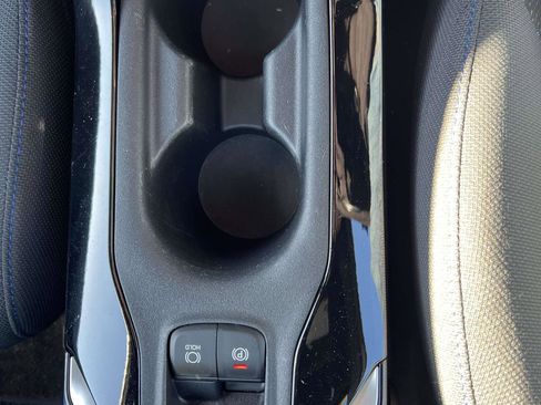 Used 2020 Toyota Corolla SE image 18