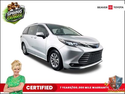 Used 2025 Toyota Sienna XLE