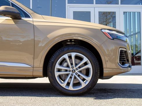 Used 2025 Audi Q7 3.0T Premium Plus image 5