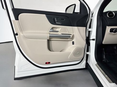 Certified 2026 Mercedes-Benz GLA 250 image 22