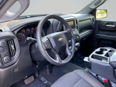 Used 2023 Chevrolet Silverado 1500 Custom AWD/4WD image 15