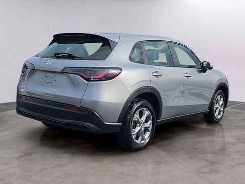 Certified 2024 Honda HR-V LX image 4
